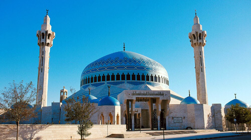 الإفتاء توضح حول حكم التكبير الجماعي في العيد ووقته