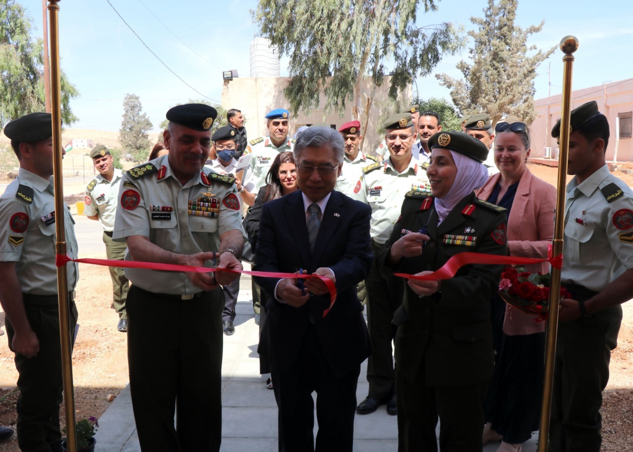 القوات المسلحة تحتفل بتسليم مشروع المبنى الإداري بمديرية أمن الحدود