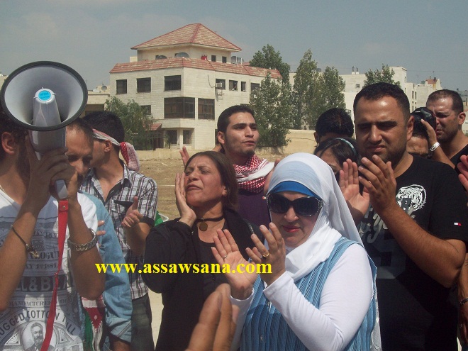 العشرات في الرابية: اطلع بره يا خنزير / صور وفيديو