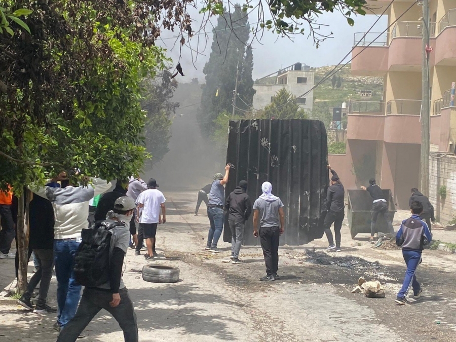 إصابات بهجوم للمستوطنين على منازل الفلسطينيين في برقة 