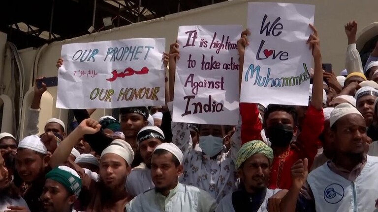 الهند.. الشرطة تقتل 2 وتصيب المئات بعد احتجاجات على الإساءة للنبي الكريم