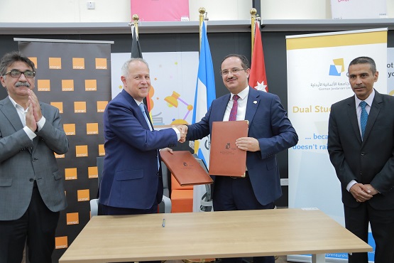  اتفاقية بين أورنج الأردن والألمانية الأردنية 