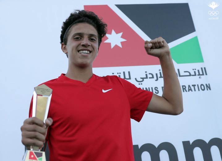 محمد القطب يتوج بلقب بطولة عمّان الدولية للتنس للناشئين