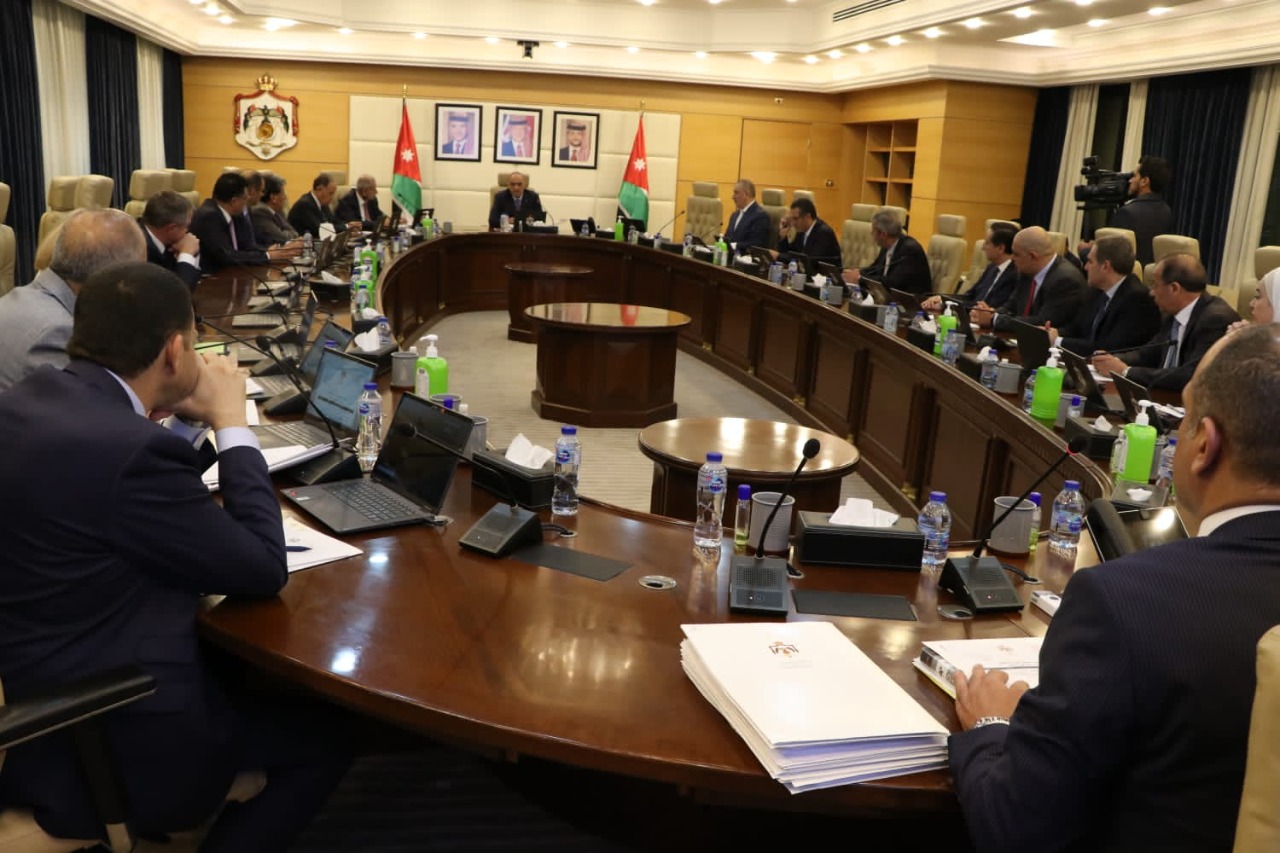 الخصاونة: عودة الحياة الى طبيعتها في العقبة 