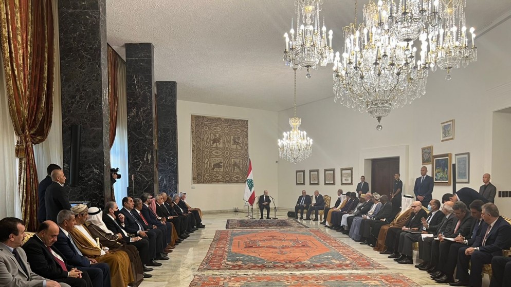  الصفدي ينقل تحيات جلالة الملك إلى الرئيس اللبناني