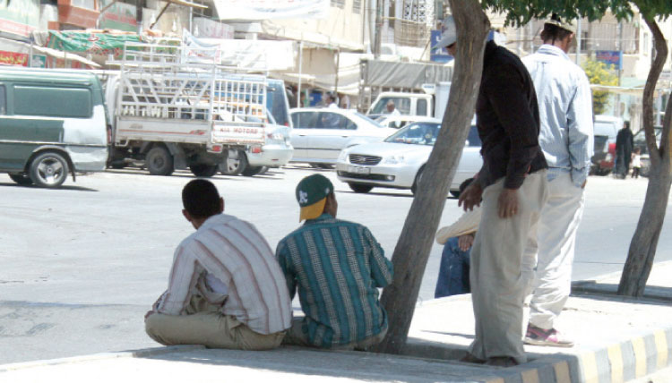  وزارة العمل تزف بشرى سارة للعمالة الوافدة 