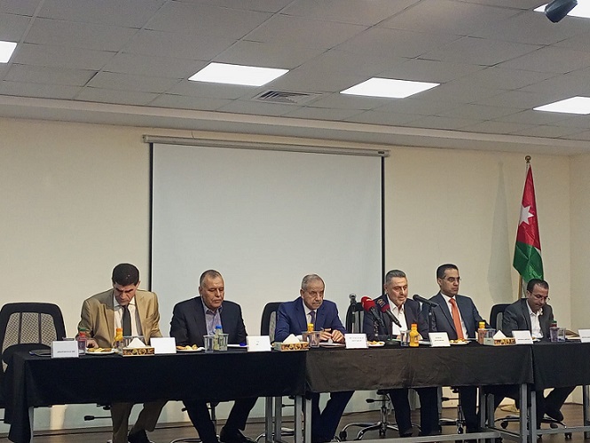 الوزارة ستساعد البلديات للاستفادة من مشروع الخلايا الشمسية