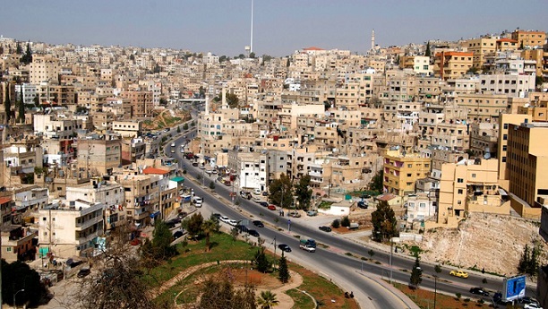طقس حار في البحر الميت والعقبة واجواء معتدلة باغلب المناطق