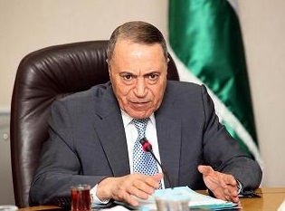 البخيت : الحكومة ستبحث وضع مناطق الجيزة والموقر