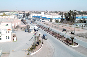 شركة الأزياء العملية تفصل 400 عامل