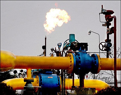 توجه لاستيراد الغاز الطبيعي القطري