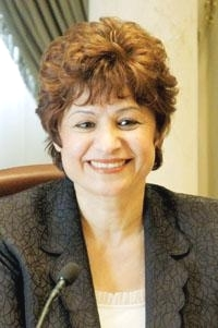 المعايطة لـ السوسنة : لا إلغاء لامتحان التوفل لطلبة الدراسات العليا