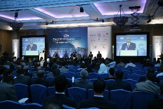 مؤتمر ومعرض الاستثمارات العقارية  ..  12 ايار