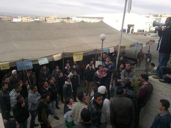 600 طالب يطالبون الانتقال من الطفيلة التقنية نتيجة الاحتجاجات
