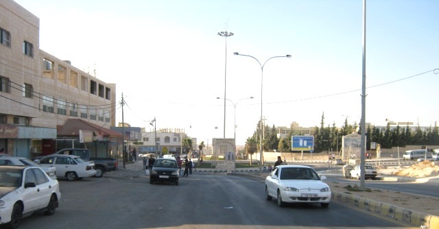 عمال المياومة في زراعة الطفيلة يطالبون بتثبيتهم 
