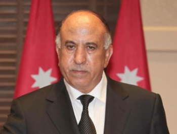 وزير الصحة يرفض مقابلة أطباء الامتياز 