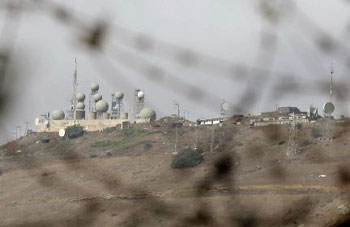صانداى تايمز: إسرائيل صادرت مواد نووية من قاعدة سورية