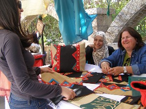 USAID تدعم النساء المنتجات في سوق جارا
