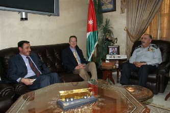 مدير الدفاع المدني يستقبل مدير الامن بالسفارة الاميركية
