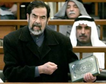 ضابط تحقيقات أميركي: صدام أقر بأنه أخطأ الحساب