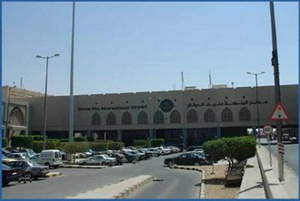 القبض على سارقي قطع محركات طائرات في مطار الملكة علياء